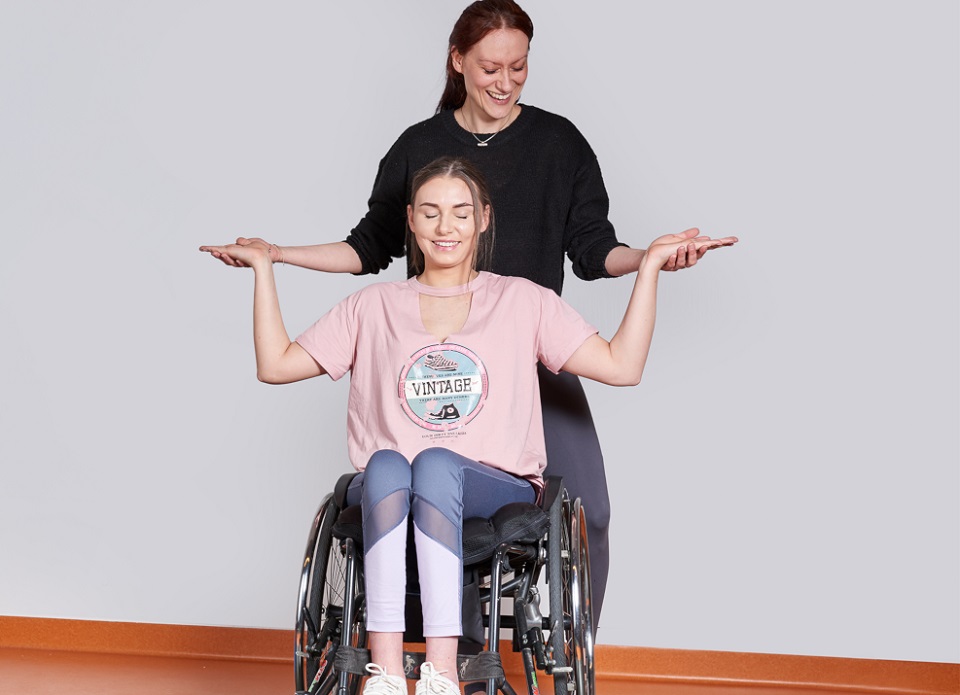 Fundacja Avalon zaprasza. Joga dla osób z niepełnosprawnością ruchową