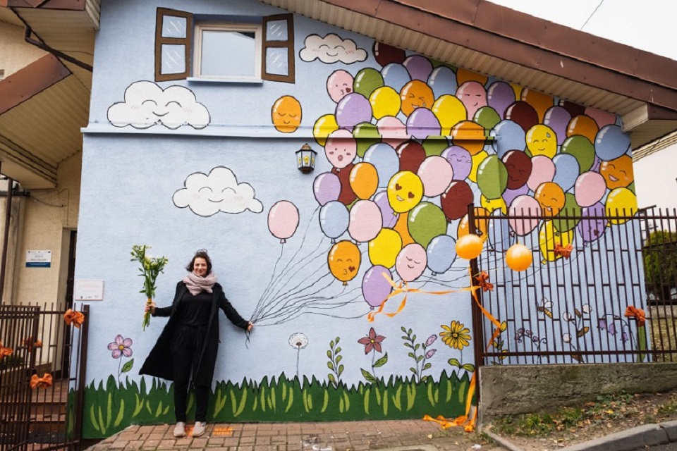 Wieliczka. W ramach Kampanii Pomarańczowej Wstążki 2021 powstał mural