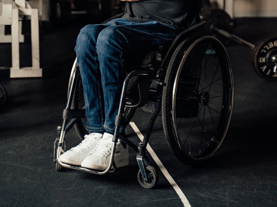 Krytyczny głos po przemówieniu prezydenta z okazji Międzynarodowego Dnia Osób Niepełnosprawnych. Odpowiedź Andrzeja Dudy