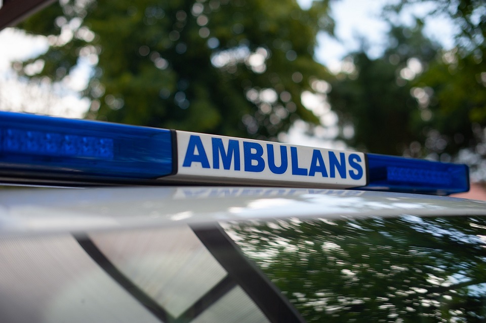 Warszawa. Pomagająca bezdomnym Fundacja “Ambulans z Serca” zbiera na nową karetkę