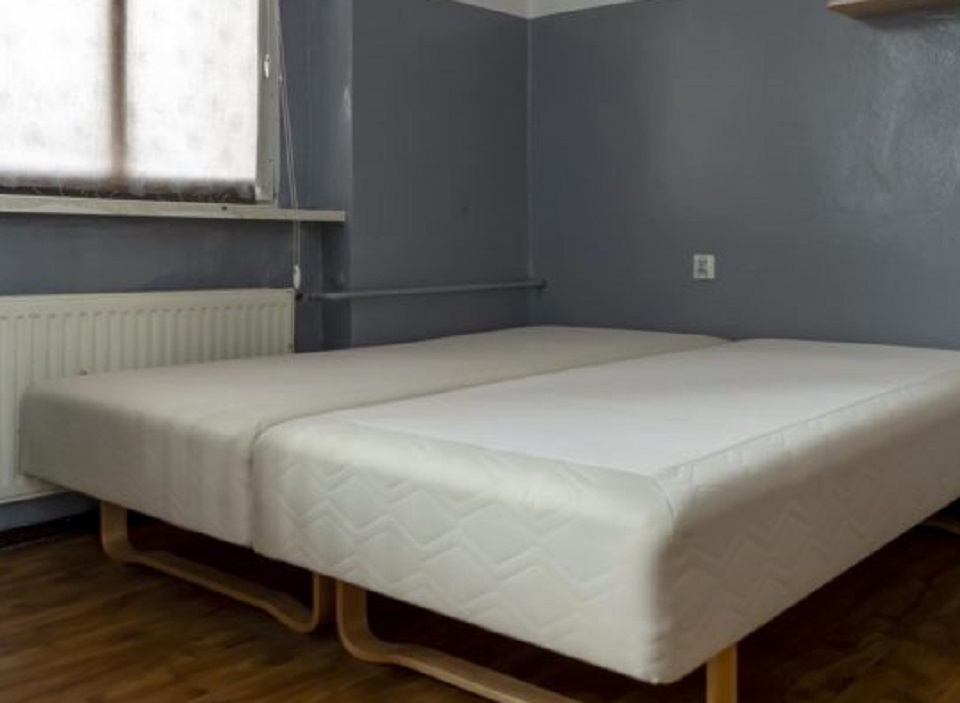Bytom. MOPR otrzymał 24 łóżka hotelowe w darze od kieleckiego hotelu