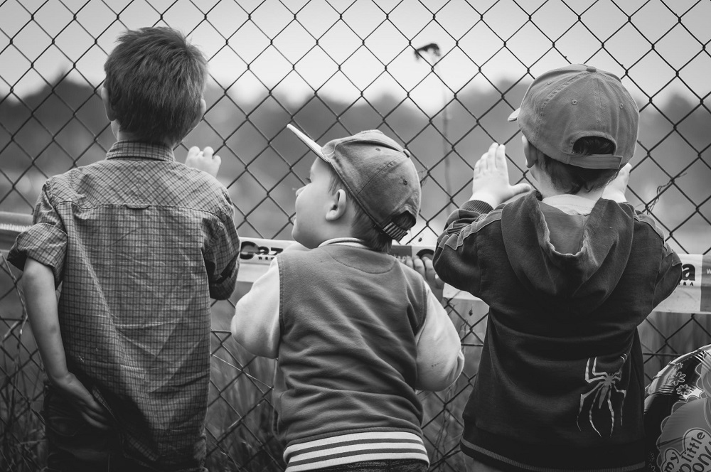 Projekt ustawy. Opiekunowie tymczasowi dla nieletnich uchodźców