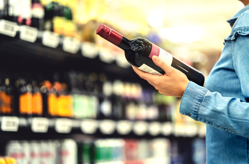 Polacy piją coraz więcej alkoholu