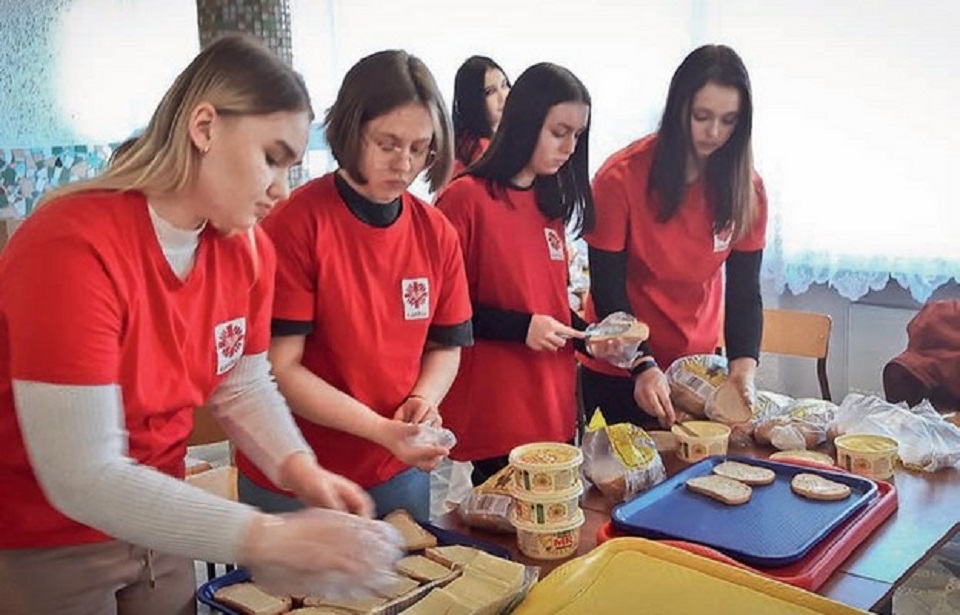 Ośrodki Caritasu przyjęły grupę podopiecznych ukraińskich domów dziecka