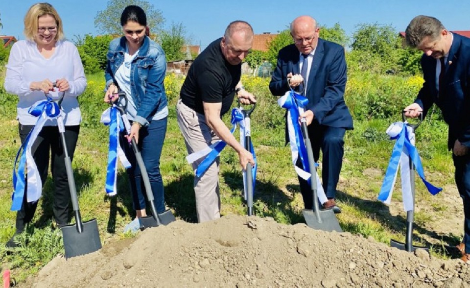 Malbork. Ruszyła budowa domu dla kobiet i dzieci dotkniętych przemocą