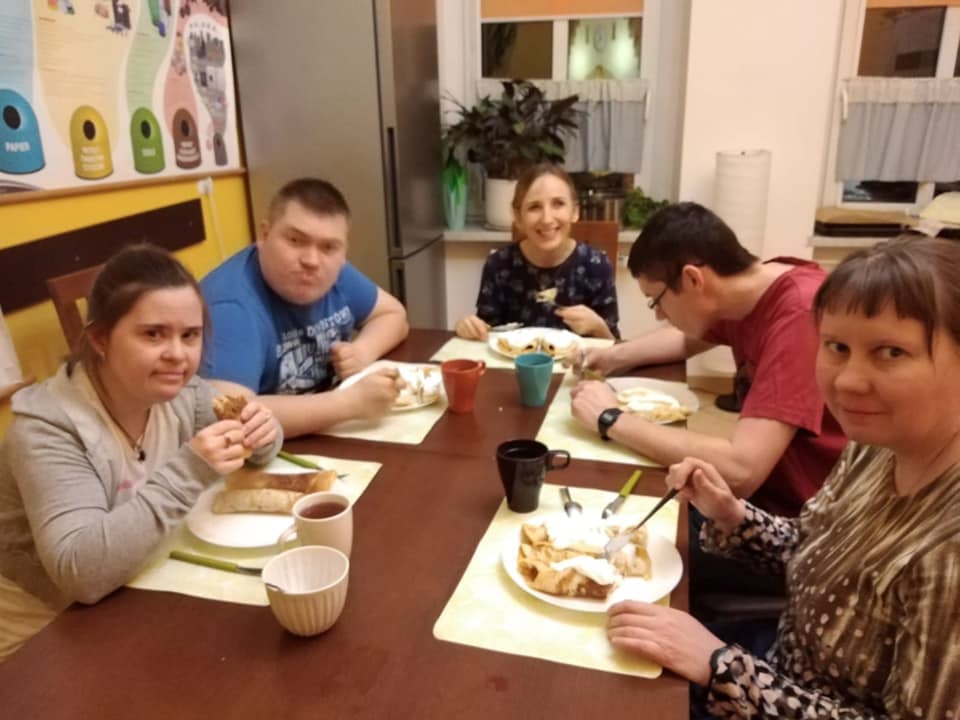 Świdnica. W biały dzień okradli mieszkanie treningowe