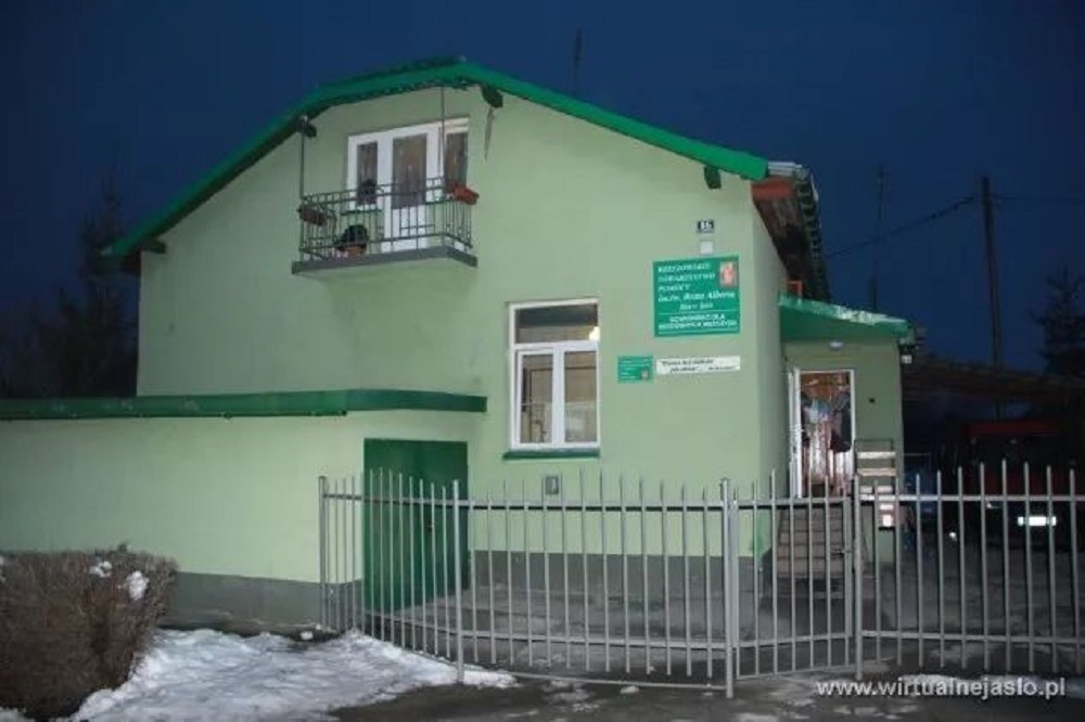 Jasło. Fundacja „Mówisz Masz” przejmuje opiekę nad schroniskiem dla bezdomnych