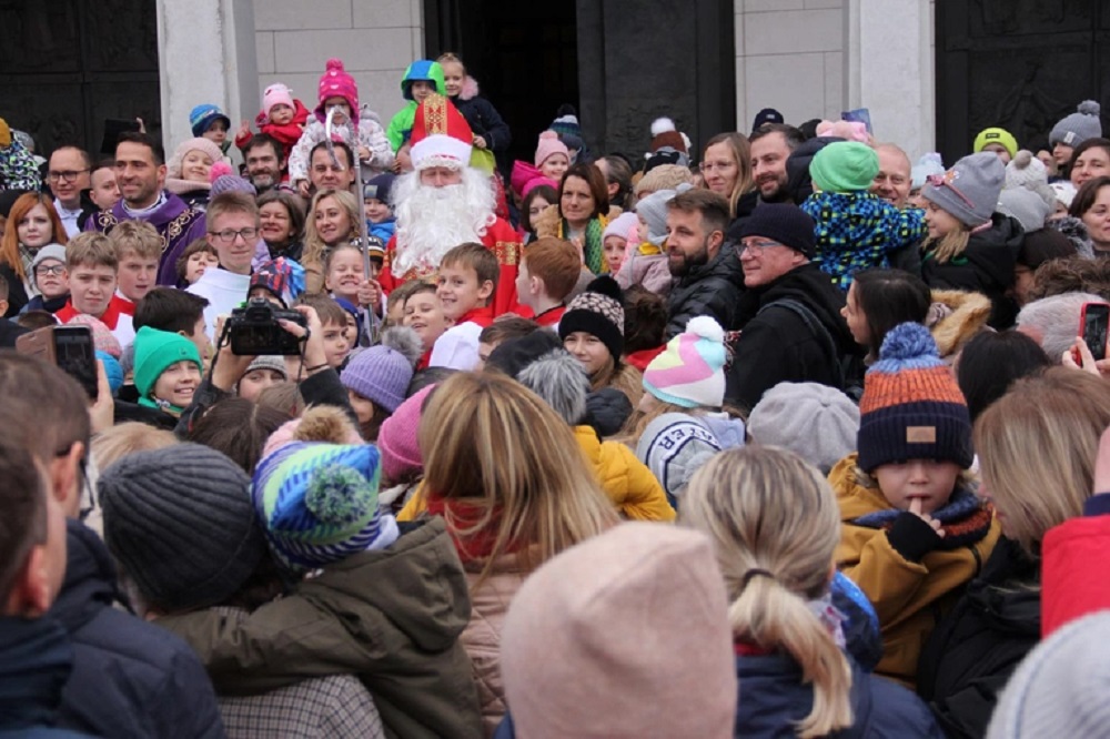 Kraków. Tysiąc paczek od św. Mikołaja