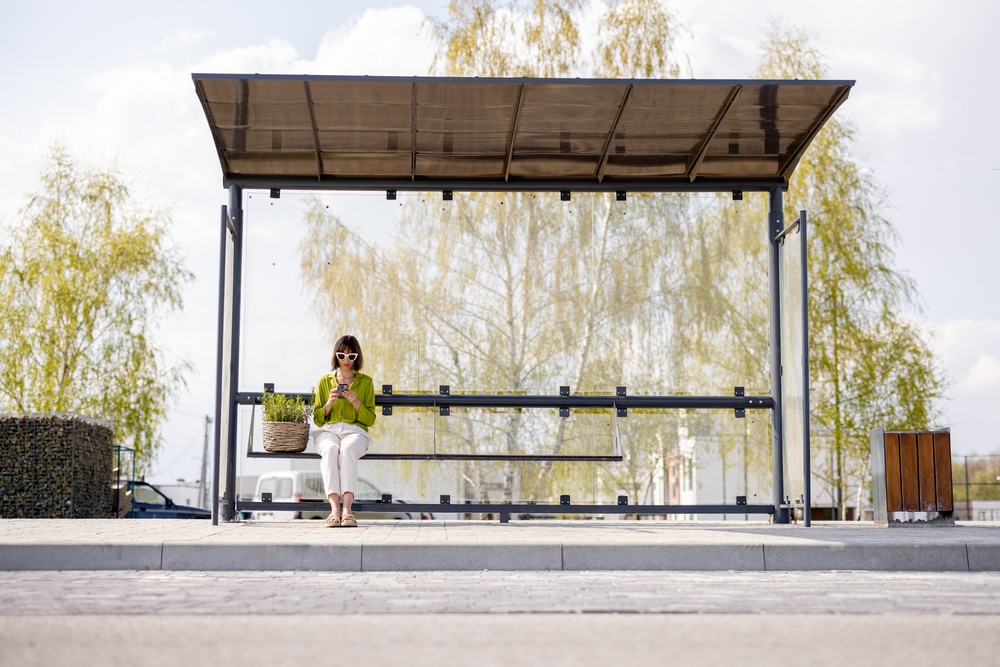 Wykluczenie transportowe dotyka całej Polski. Co czwarte sołectwo nie ma dostępu do pociągu czy autobusu