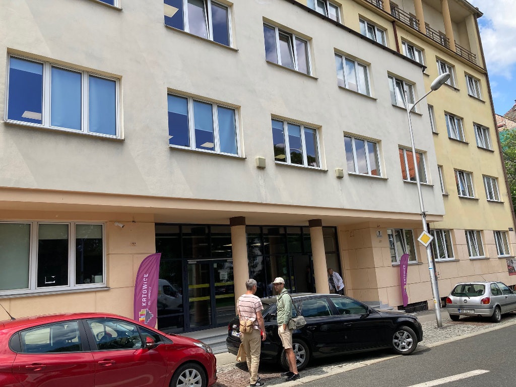 Katowice. MOPS przeprowadził się do nowej siedziby Wykluczeni.pl