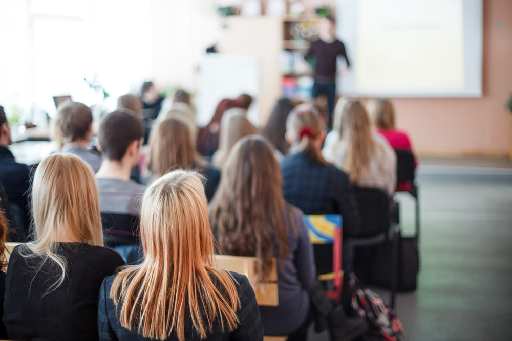 Poznań przeciwko szkolnej dyskryminacji. Co dziesiąty uczeń jej doświadcza
