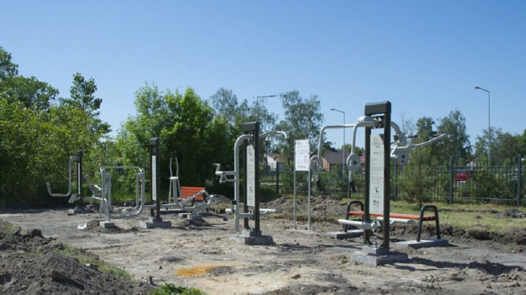 Skierniewice. Powstanie siłownia plenerowa dla niepełnosprawnych