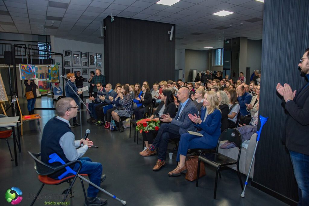 Jaworzno. Konkurs Plastyczny „Magia Kolorów”
