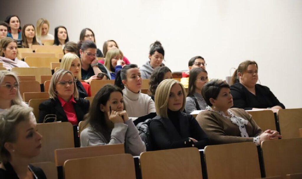 Mielec. Słowa dają moc – szkolenie dotyczące przeciwdziałania przemocy domowej