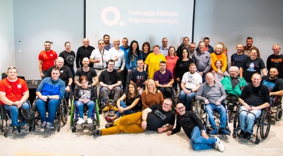 Klub Bez Barier – nowy program PZPN i Federacji Kibiców Niepełnosprawnych