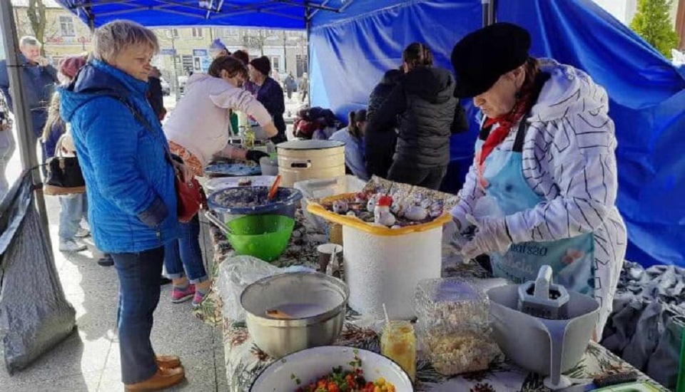 Przasnysz. Wielkie gotowanie na rynku
