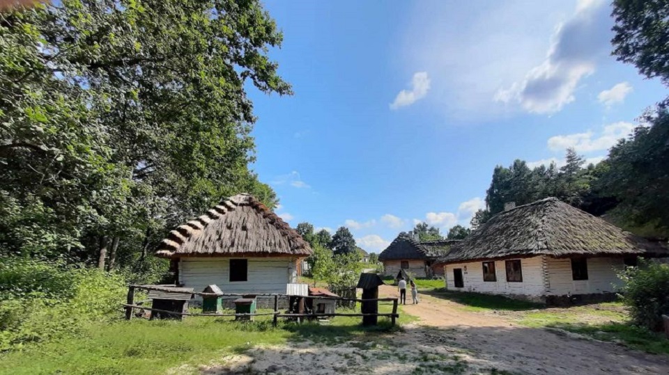 Tokarnia. Muzeum Wsi Kieleckiej zaprasza osoby niepełnosprawne na plener fotograficzny