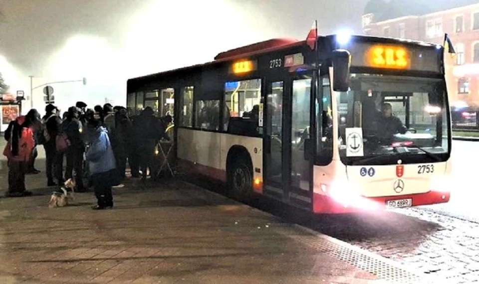 Gdańsk. Pracowity sezon „Autobusu SOS – pomoc”