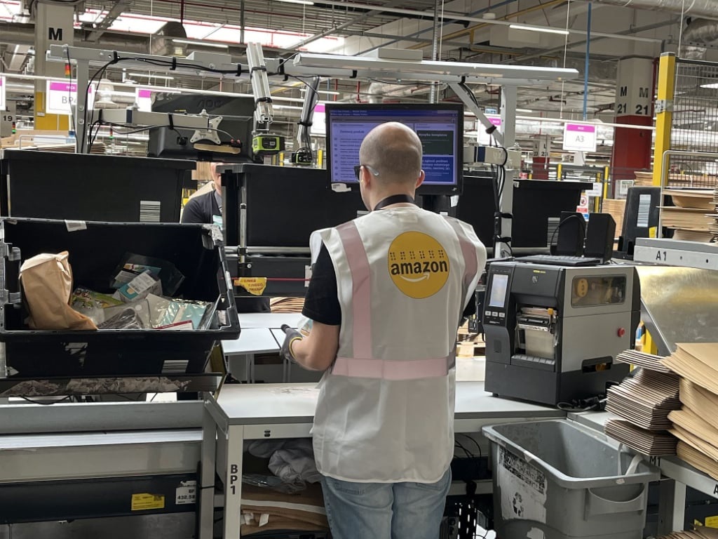 Bielany Wrocławskie. W hali Amazona mogą pracować niewidomi