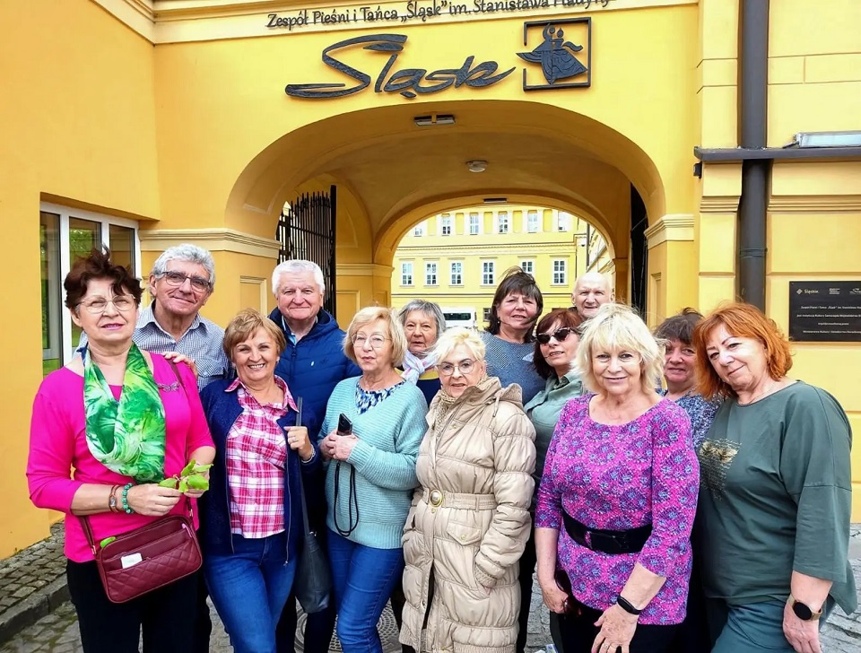 Strzecha Seniorzy z Raciborza na warsztatach w siedzibie Zespołu Pieśni i Tańca Śląsk