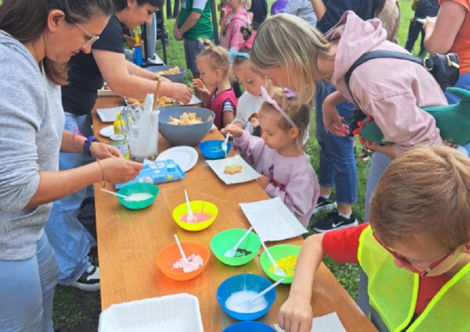 Stalowa Wola. „Akcja INTEGRACJA, czyli Rodzinny Piknik na Fabrycznym”