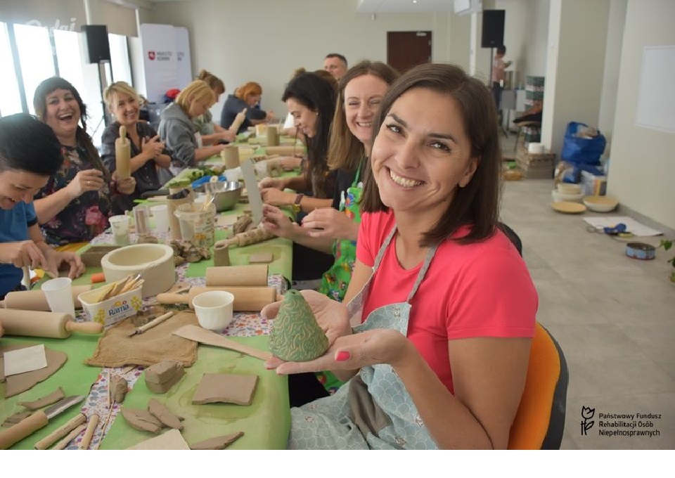 Arteterapia – rozwój i nauka połączone z zabawą