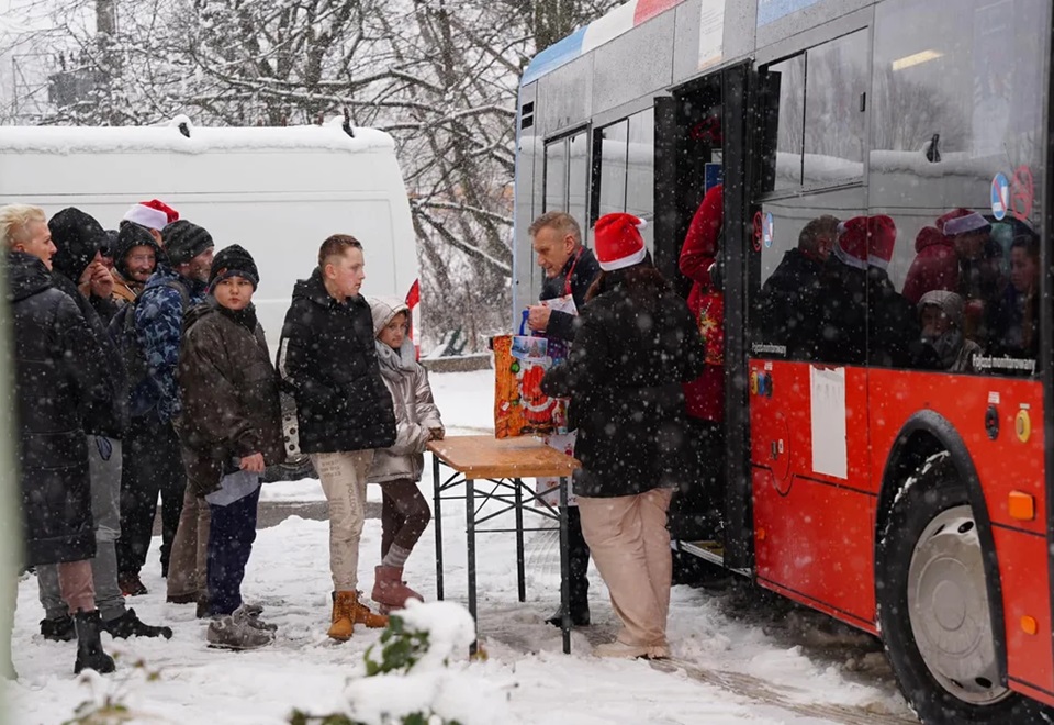 Sanok. Autobus Ciepła 2024 z pomocą dla najbardziej potrzebujących