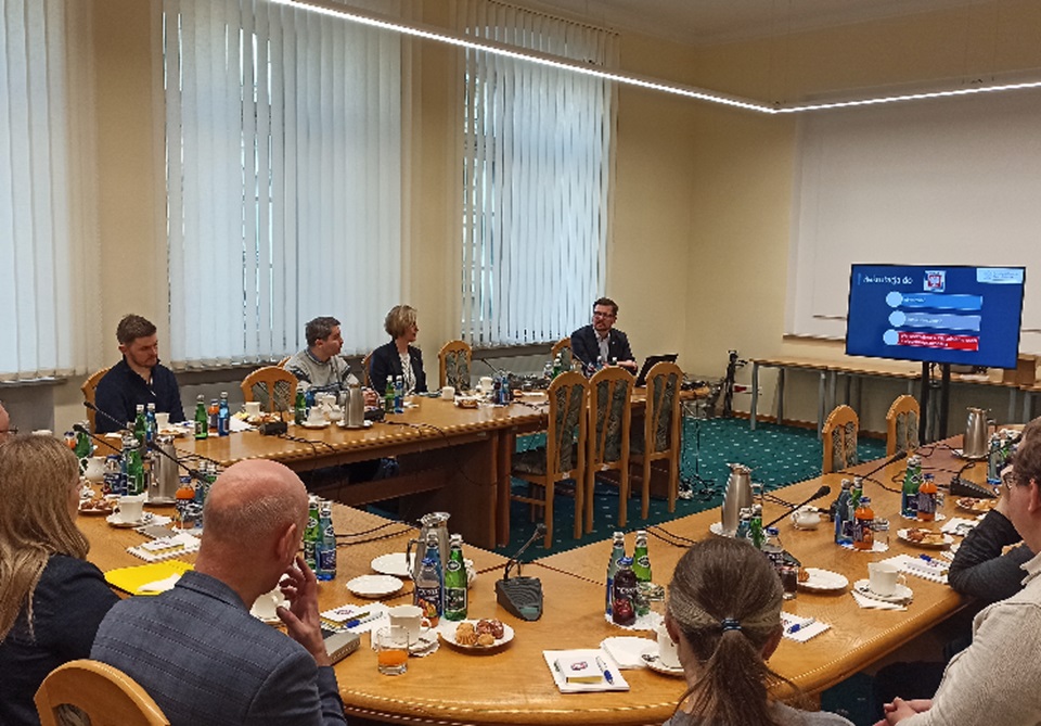 Służba Cywilna otwarta jest na kandydatów z niepełnosprawnościami