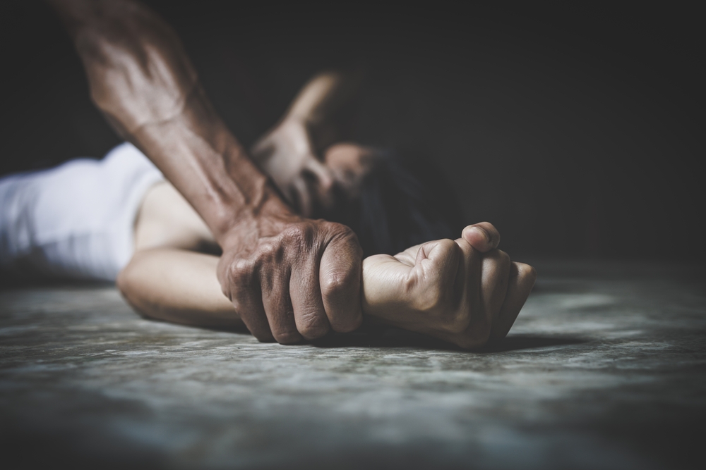 „Ona temu winna?” – wystartowała kampania przeciwko stygmatyzacji osób doznających przemocy seksualnej