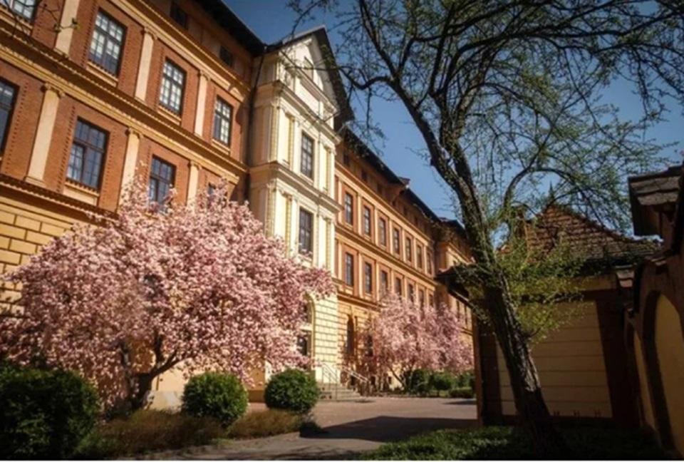 Kraków. 135 lat Domu Pomocy Społecznej im. Helclów