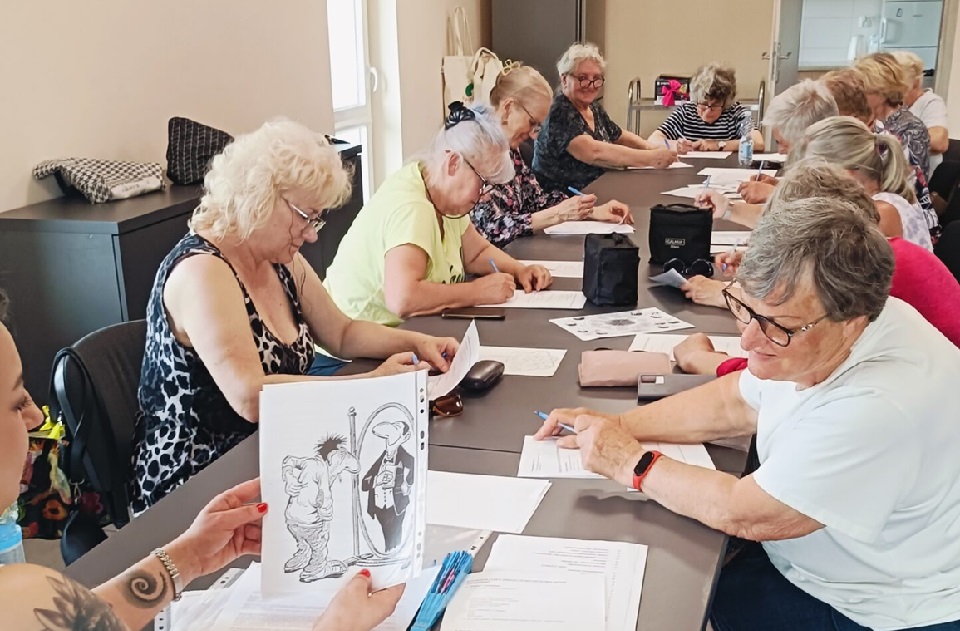 Kobylnica. Projekt „Zielona Przystań Seniora” zakończony