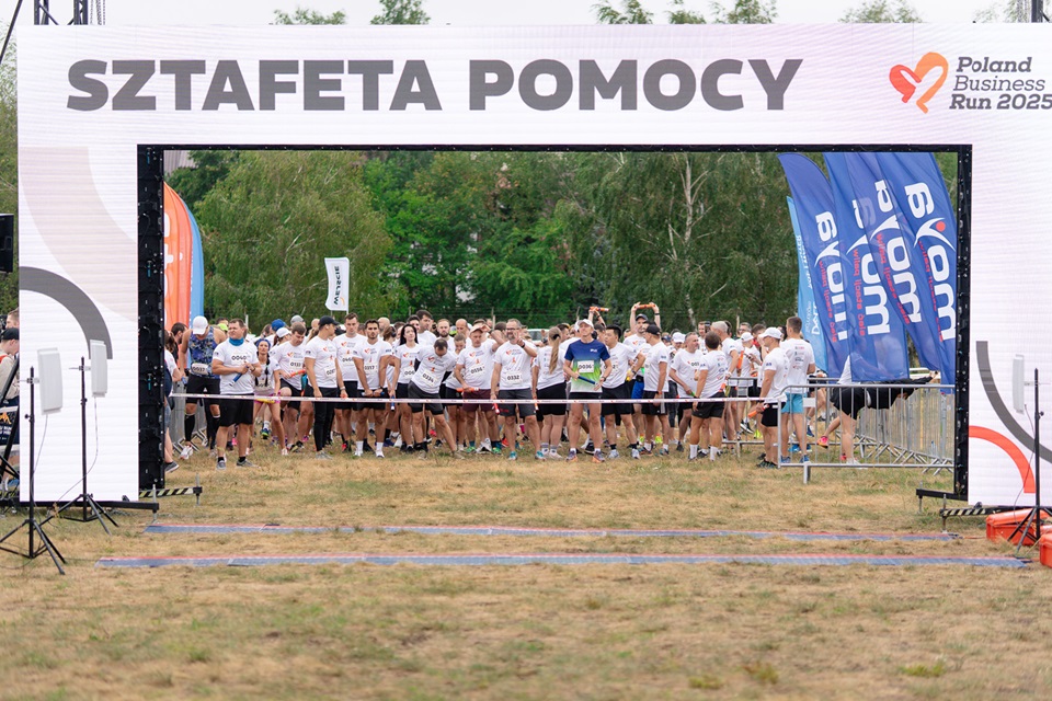 Warszawa. 3000 uczestników sztafety Poland Business Run