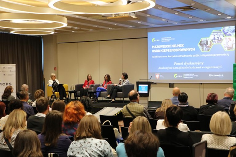 Wnioski z Mazowieckiego Sejmiku Osób Niepełnosprawnych