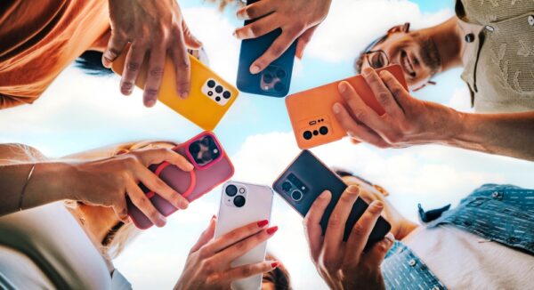 Smartfony tak, ale nie bez ograniczeń