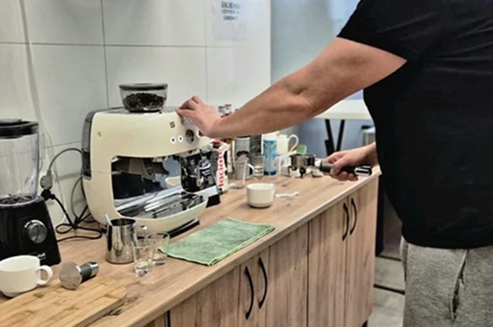 Mała czarna, duża zmiana