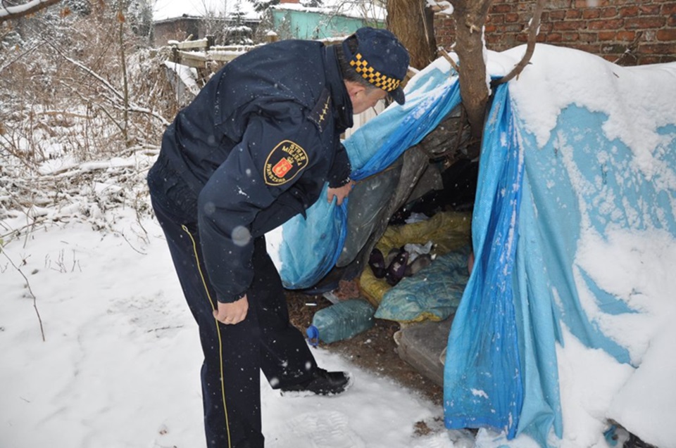 Każdy stopień poniżej zera na termometrze to walka o życie