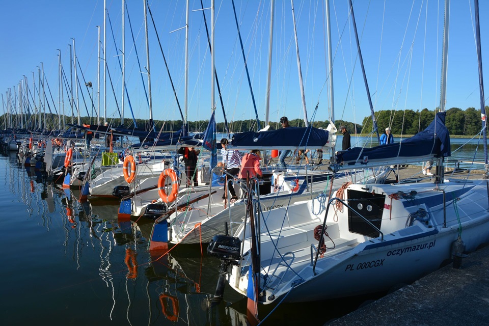 Giżycko. Warsztaty żeglarskie dla osób z niepełnosprawnościami