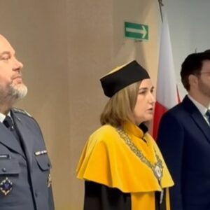 Czerwony Bór. Więźniowie na studiach